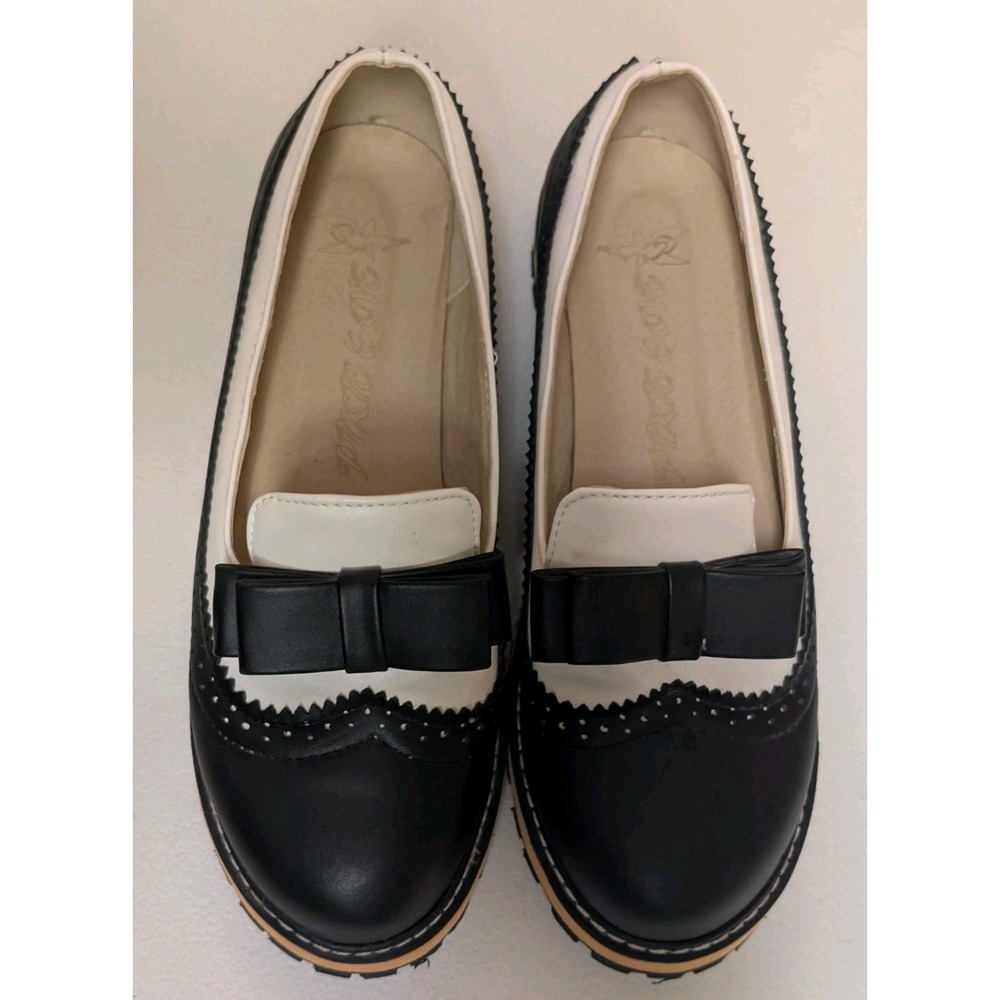 Pixie Cove White/Black Bowtie Penny Loafers Slip On Retro Mary Jane US 8 EU 39